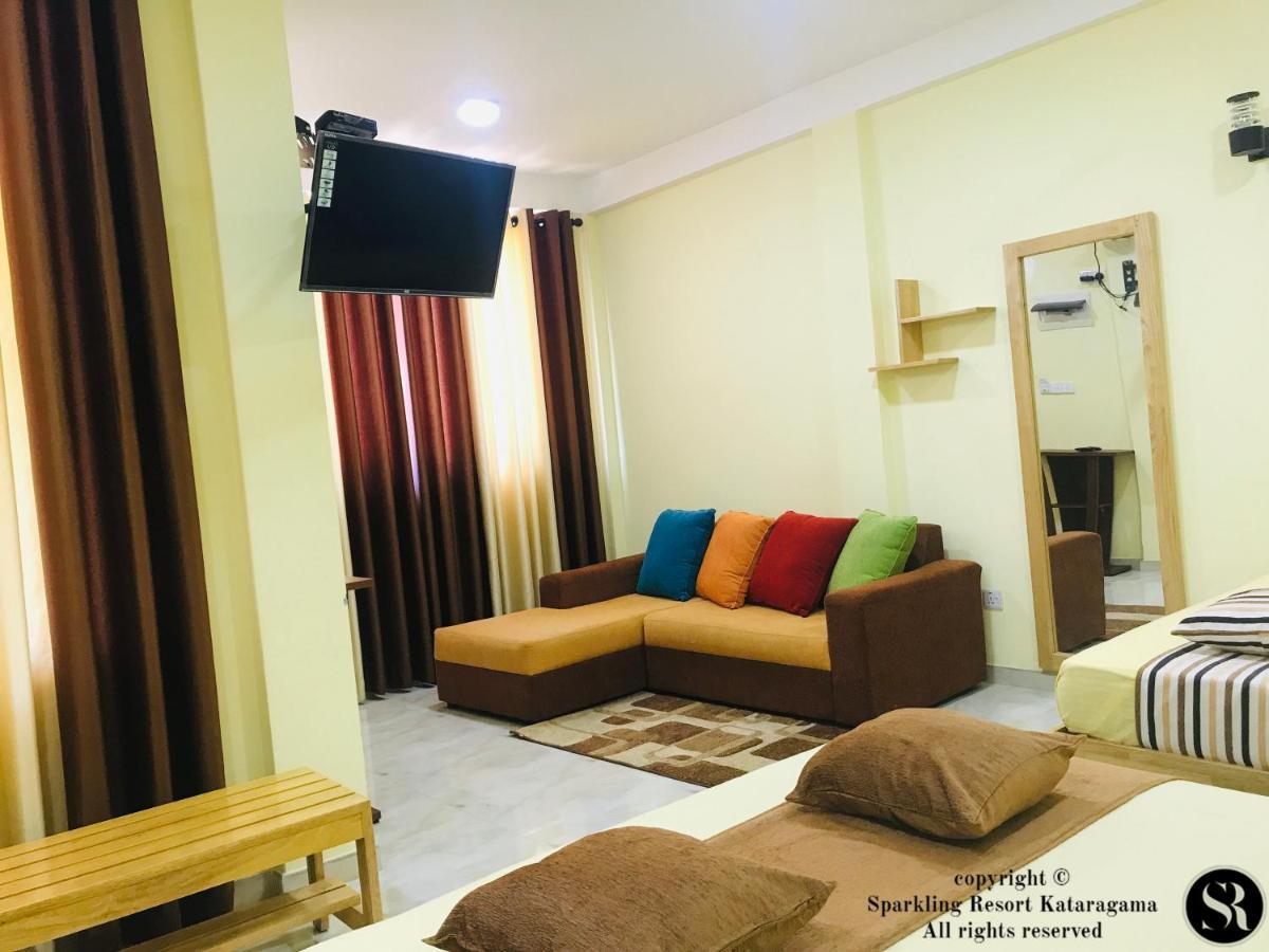 Sparkling Resort Катарагама Экстерьер фото