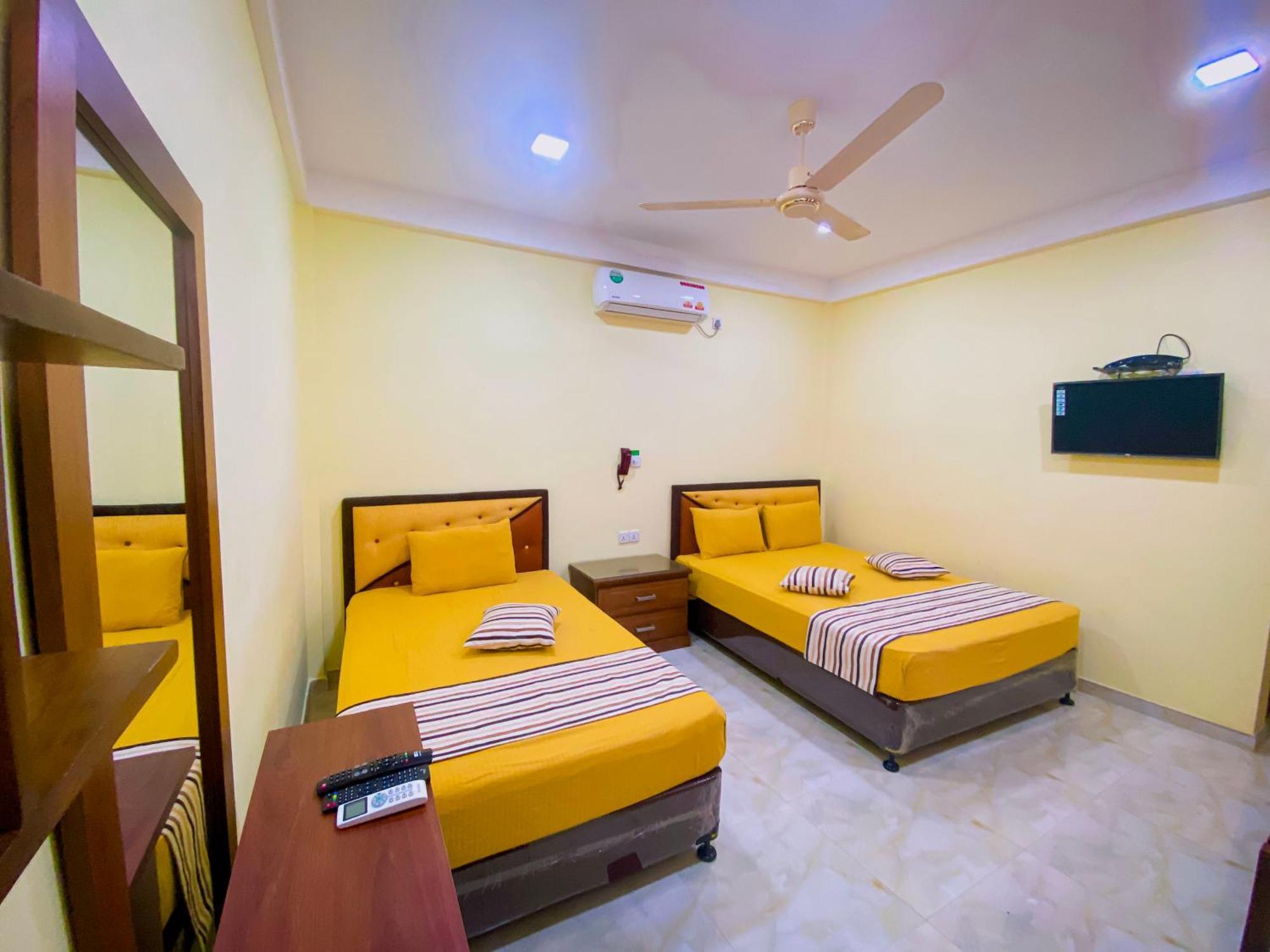 Sparkling Resort Катарагама Экстерьер фото